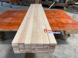 Cung cấp Gỗ thông mới nhập khẩu: gỗ thông 1cm x 3cm + gia công láng mịn 4 mặt MS116