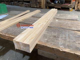 Mua Thanh gỗ thông vuông 1,5cm x 1,5cm x dài 80cm + láng mịn 4 mặt
