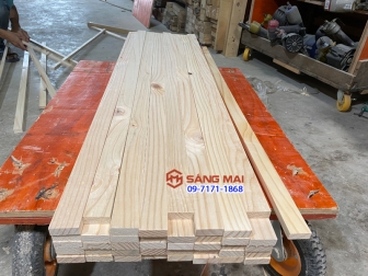 Thanh gỗ thông 4,5cm x 1,5cm x dài 120cm + láng mịn 4 mặt