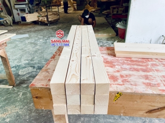 Thanh gỗ thông vuông 6cm x 6cm x bào láng 4 mặt + cắt theo kích thước yêu cầu