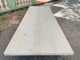 Mặt bàn : Dài 180cm x rộng 90cm x dày 5cm - Tấm gỗ thông tự nhiên ghép