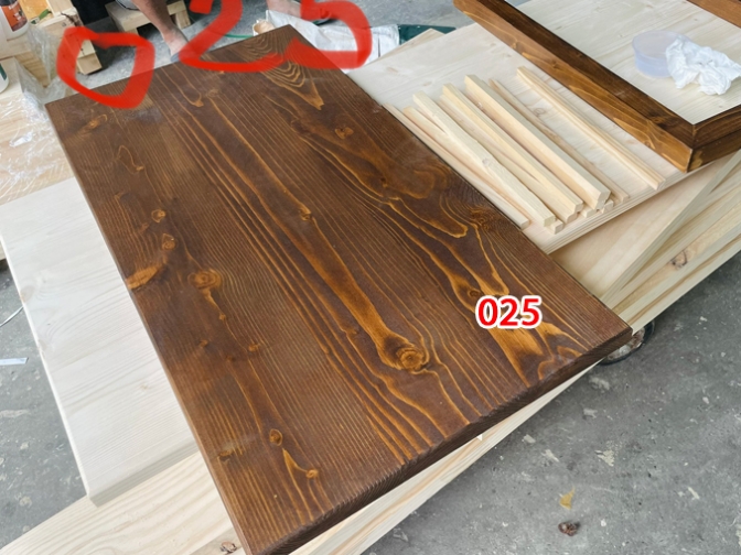 Mã màu 025 – Sơn lau gỗ gốc nước Wood Stain – Sơn gỗ cao cấp: không độc hại