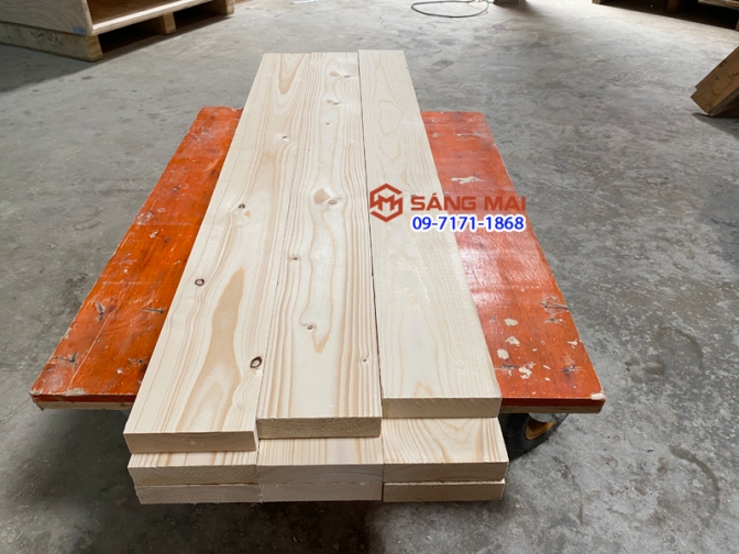 Thanh gỗ thông dày 3cm x 10cm x dài 120cm + láng mịn 4 mặt