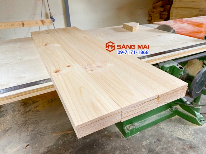 Tấm gỗ thông mặt rộng 14cm x dày 1,2cm x dài 120cm + láng mịn 4 mặt