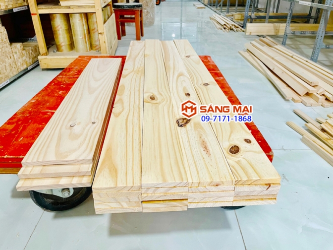 Tấm gỗ thông mặt rộng 9cm x dày 1cm x dài 120cm + láng mịn 4 mặt