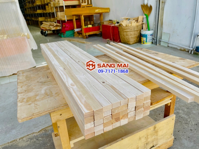 Thanh gỗ thông 2cm x 3cm x dài 1m + láng mịn 4 mặt