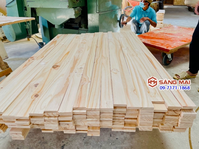 Thanh gỗ thông 3cm x 1,2cm x dài 120cm + láng mịn 4 mặt