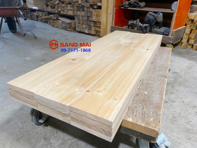 Tấm gỗ thông mặt rộng 15cm x dày 2cm x bào láng 4 mặt + cắt theo yêu cầu