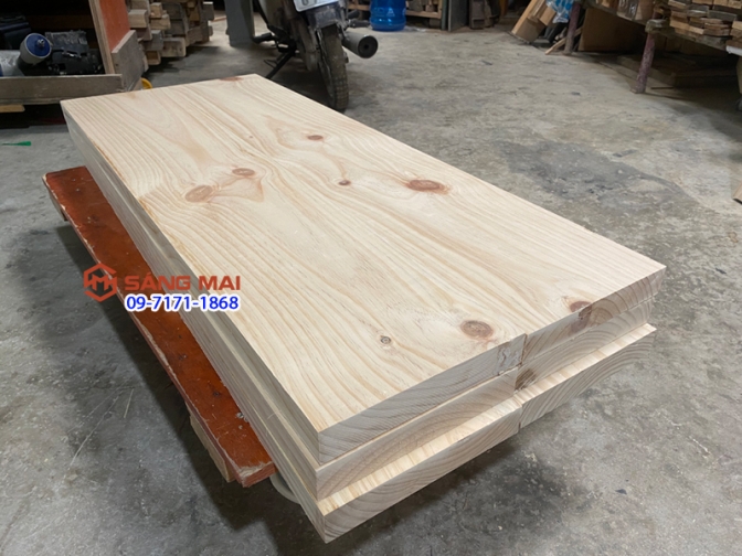 Tấm gỗ thông mặt rộng 24cm x dày 4,2cm x bào láng 4 mặt + cắt theo yêu cầu