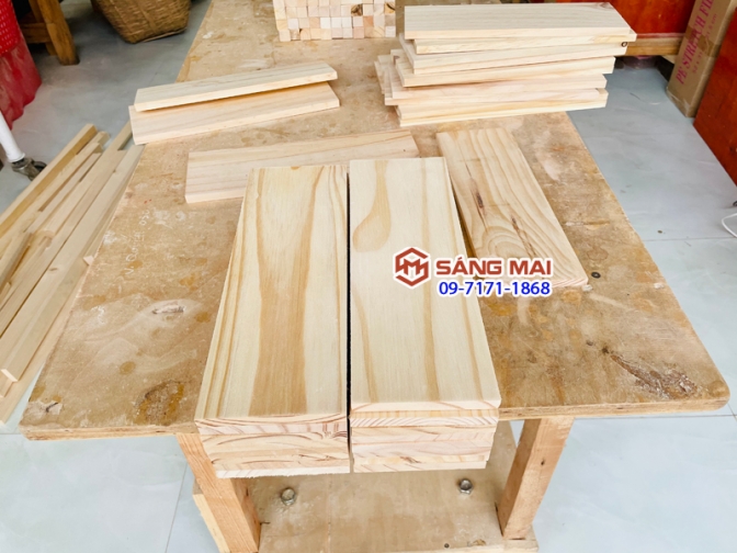 Tấm gỗ thông mặt rộng 10cm x dày 1cm x dài 30cm + láng mịn 4 mặt