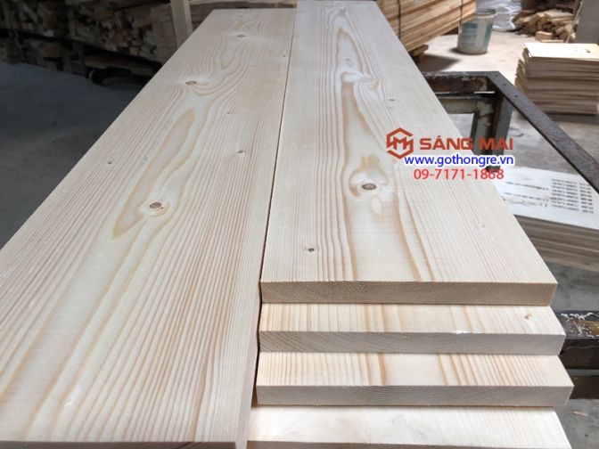 Tấm gỗ thông mặt rộng 20cm x dày 2cm  x láng mịn 4 mặt + cắt theo kích thước yêu cầu