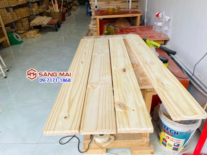 Tấm gỗ thông mặt rộng 12cm x dày 1cm x bào láng 4 mặt + cắt theo yêu cầu
