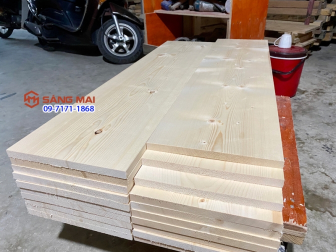 Tấm gỗ thông mặt rộng 25cm x dày 2cm x bào láng 4 mặt + cắt theo yêu cầu
