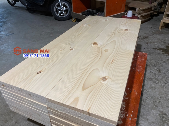 Tấm gỗ thông mặt rộng 28cm x dày 2cm x bào láng 4 mặt + cắt theo yêu cầu