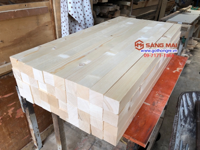Thanh gỗ thông vuông 5cm x 5cm x bào láng 4 mặt + cắt theo yêu cầu