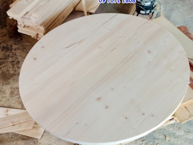 Mặt bàn tròn đường kính 70cm x dày 2cm – Tấm gỗ thông tự nhiên ghép