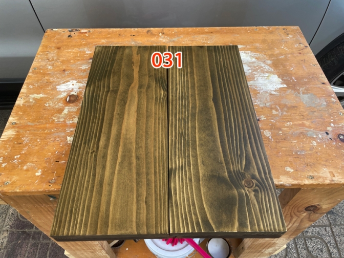 Mã màu 031 – Sơn lau gỗ gốc nước Wood Stain – Sơn gỗ cao cấp: an toàn sức khỏe, không độc hại