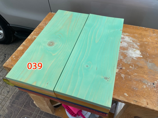 Mã màu 039 – Sơn lau gỗ gốc nước Wood Stain – Sơn gỗ cao cấp: an toàn sức khỏe, không độc hại 