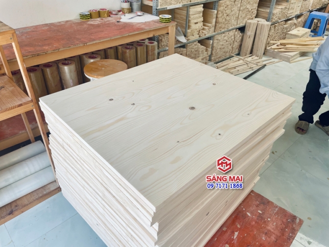 Tấm gỗ thông tự nhiên ghép 80cm x 80cm x dày 2cm