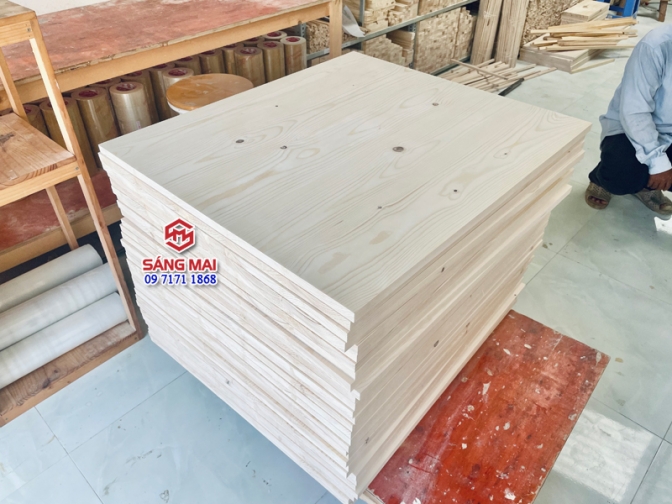 Tấm gỗ thông tự nhiên ghép 80cm x 80cm x dày 2cm