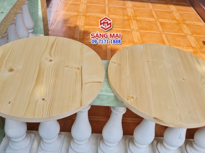 Mặt bàn tròn đường kính 80cm x dày 3cm – Tấm gỗ thông tự nhiên ghép
